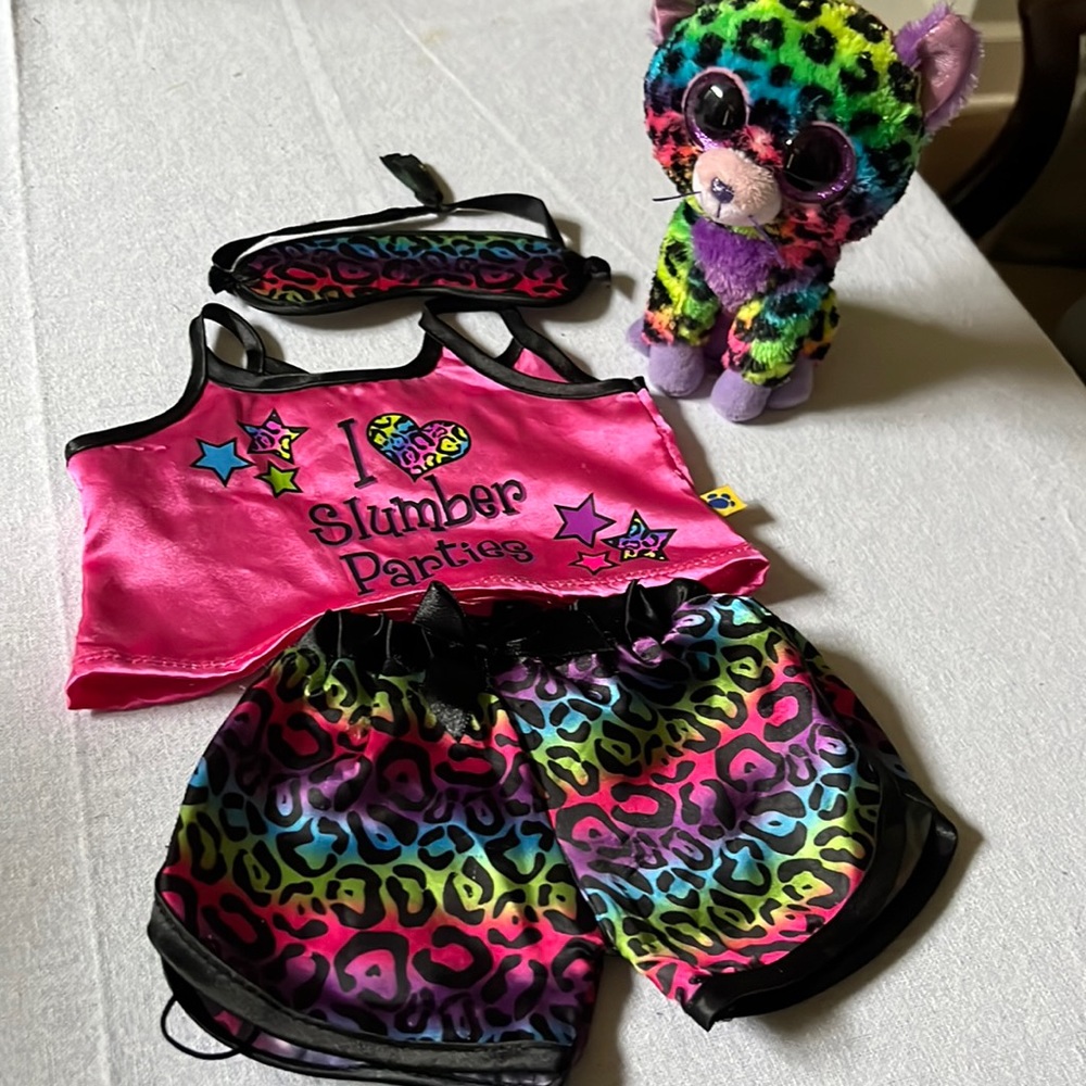 EUC Build-a-Bear leopard print sleep set with Ty beanie